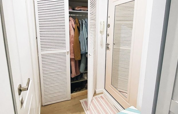 До и после ремонта коридора в хрущевке