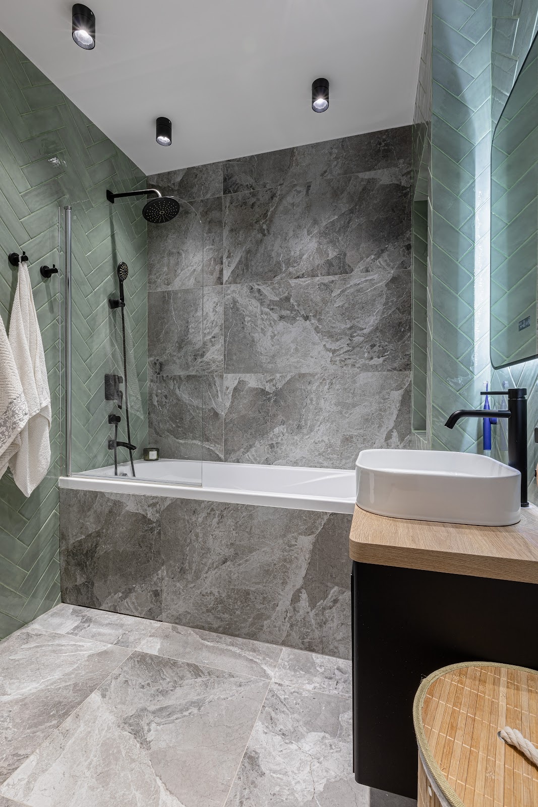 Ремонт ванной комнаты совмещенной с туалетом в евродвушке от Domeo